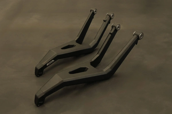  Комплект передних верхних рычагов Deikin для BRP Can-Am Maverick R  